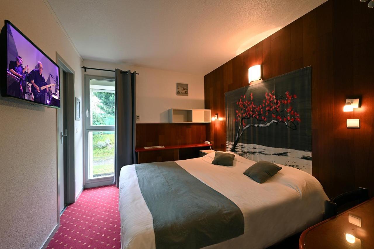 Logis Hotel Horus Restaurant Les Bruyeres Toulenne Ngoại thất bức ảnh